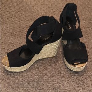 Aldo wedges